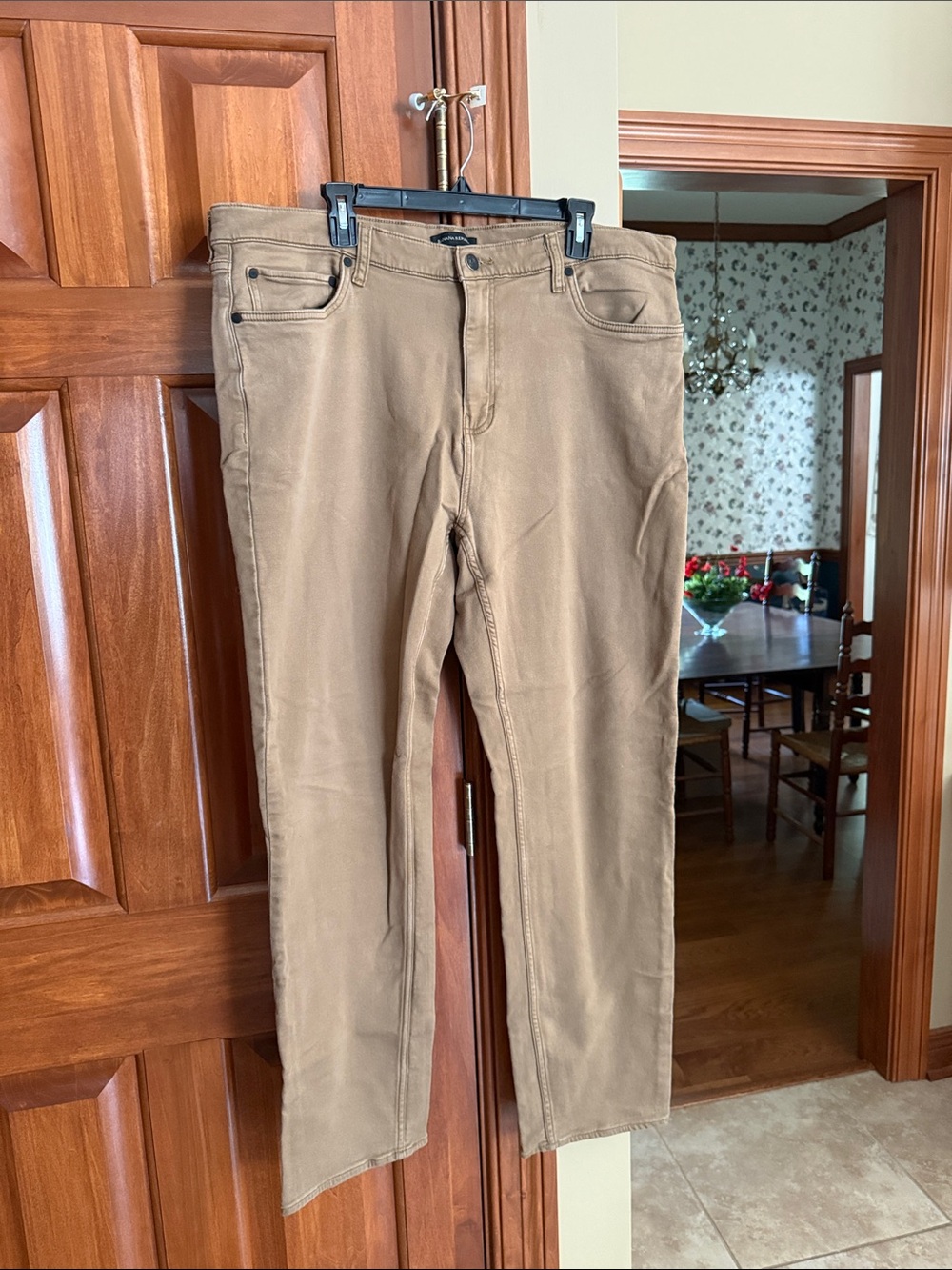 Banana Republic Men's Khaki Slim Chinos - Light Brown